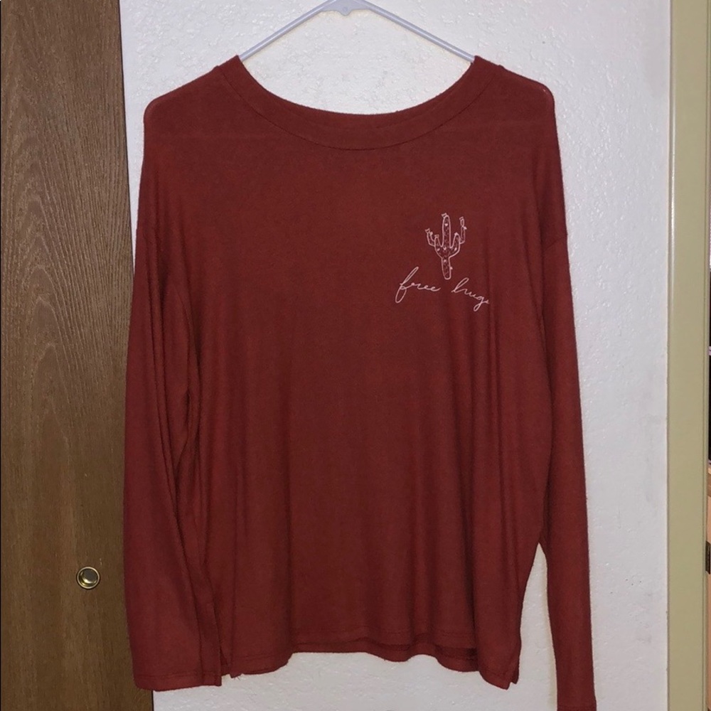Long sleeve tee